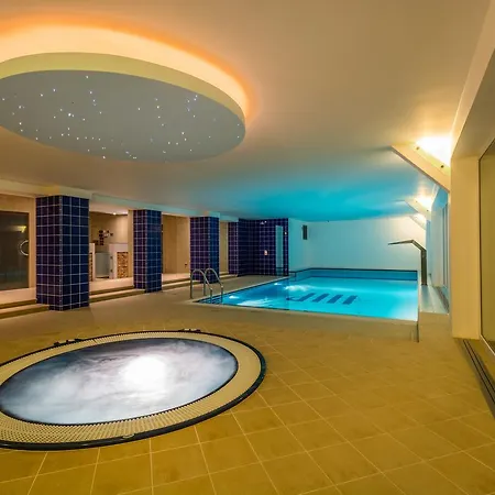 Hotel Hartman דירה *