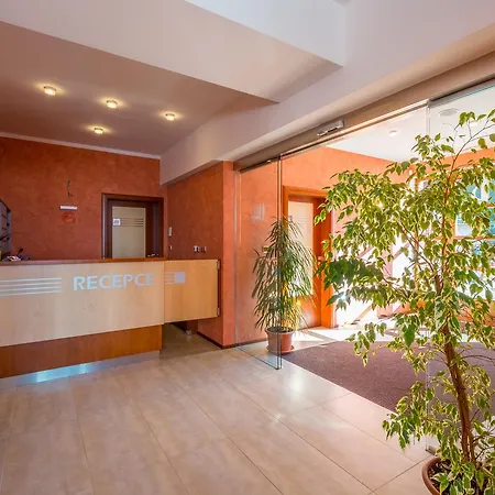 Hotel Hartman דירה